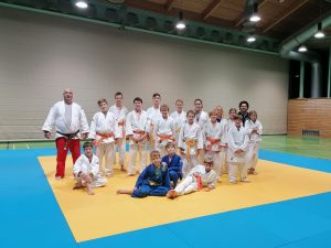 Read more about the article Judotraining auch mit dem Judoclub aus Fürstenfeldbruck